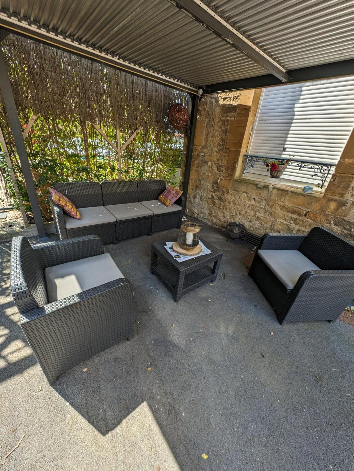 Appartement 3 Eme Etage Avec Piscine Partagee 세단 객실 사진